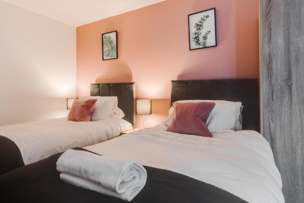 City Living Penthouse Apartment With Parking マンチェスター エクステリア 写真