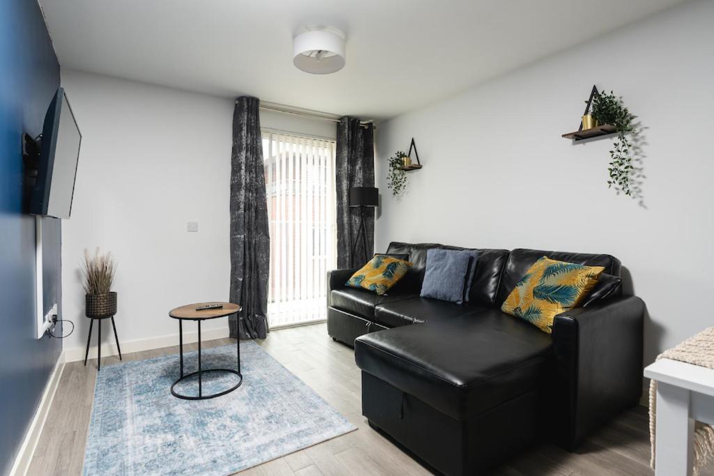 City Living Penthouse Apartment With Parking マンチェスター エクステリア 写真