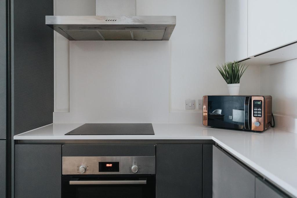 City Living Penthouse Apartment With Parking マンチェスター エクステリア 写真